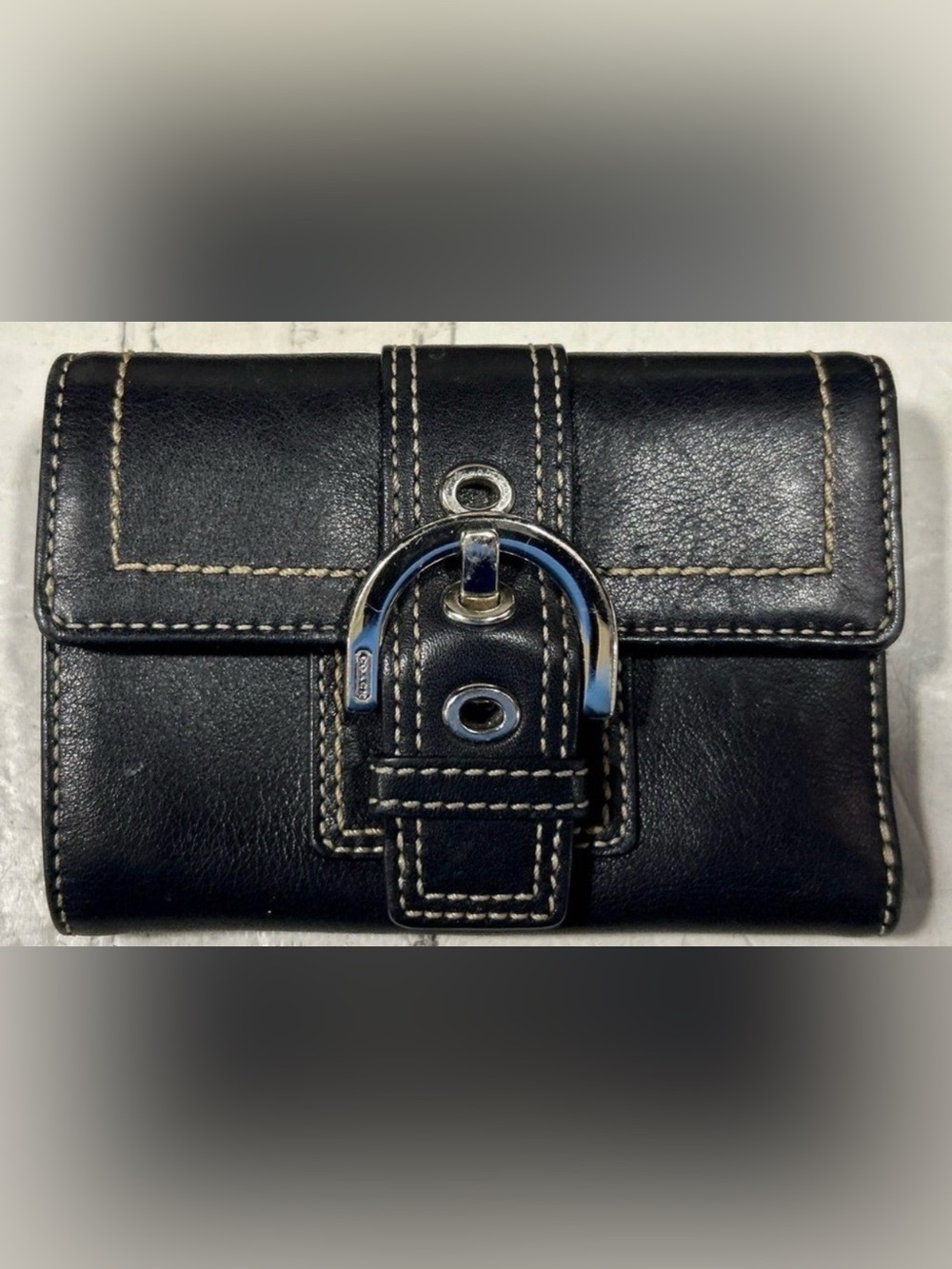 Rare Coach SoHo Vintage Black Leather Snap Wallet with Silver Buckle! EUC!